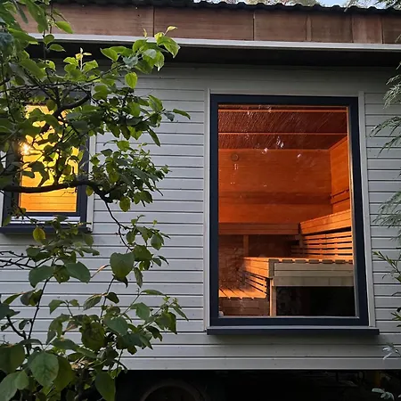 Tatil Evi Luxus Summer Breeze Luebbesee Sauna Bootssteg Templin