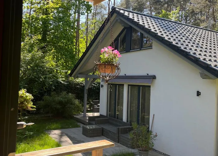 別荘 Luxus Summer Breeze Luebbesee Sauna Bootssteg Templin